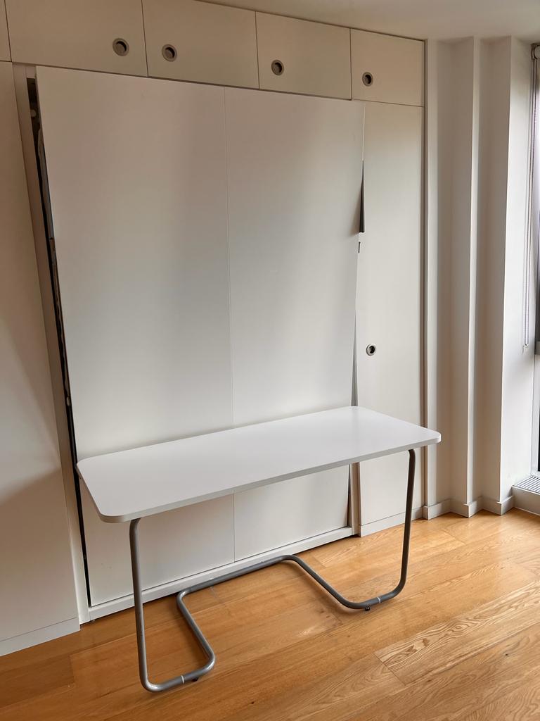 Room Fairmont Avenue in Greater London