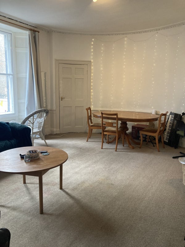 Room Clerk Street in City of Edinburgh