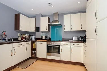 Flat Seven Sisters Road in Greater London