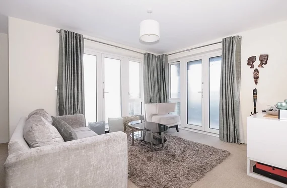 Flat Seven Sisters Road in Greater London