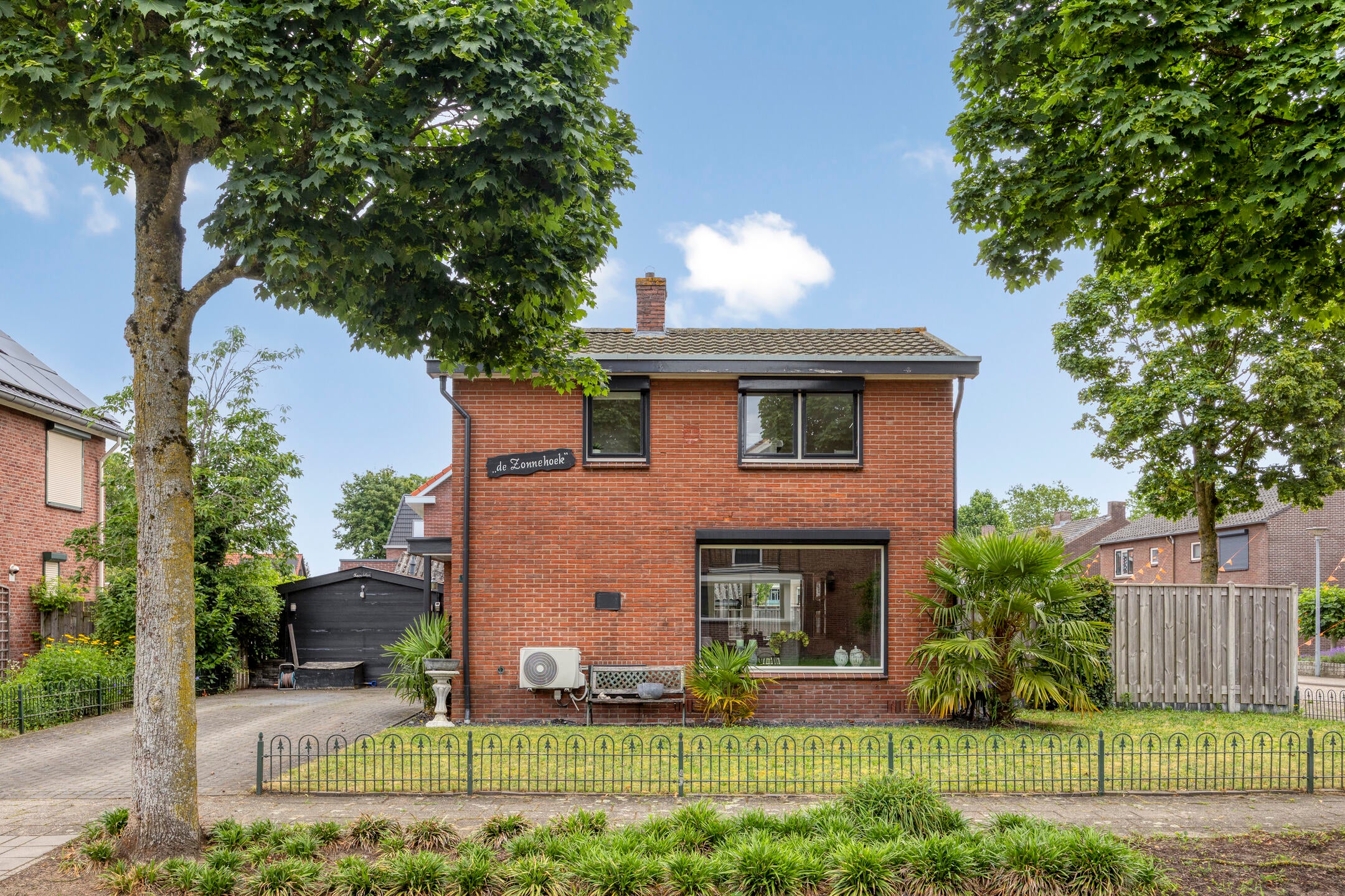 Huis Troelstrastraat 1 in Zelhem
