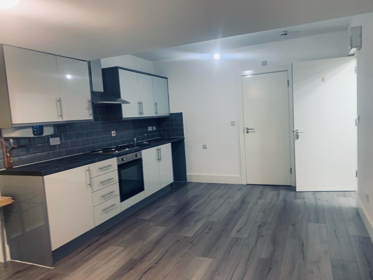 Flat Springfield Road in Leicester