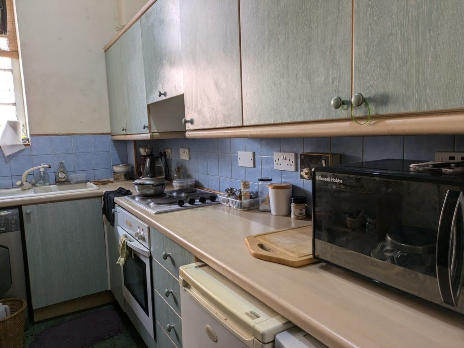 Flat Kent Road in Glasgow