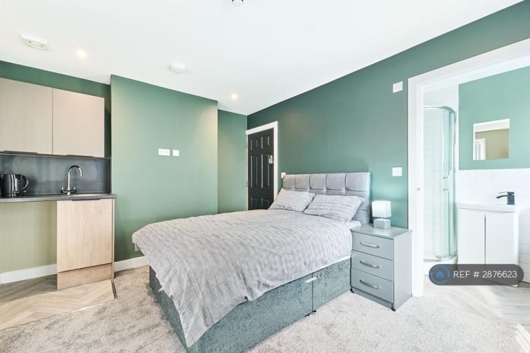 Room Templar Terrace in Newcastle-under-Lyme