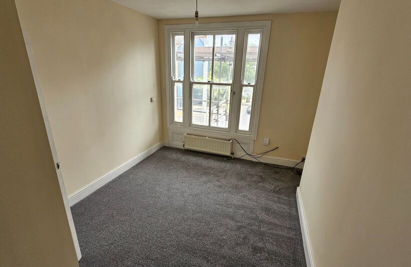 Flat Castle Road in Broxbourne