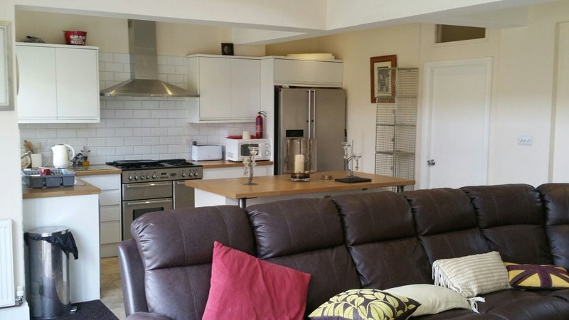 Room Montague Road in Trafford