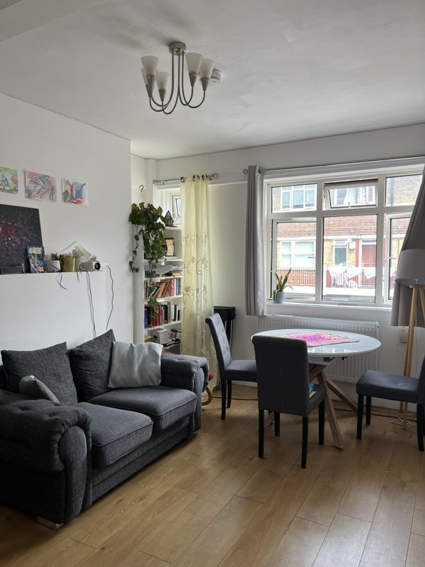Room Hardwidge Street in Greater London