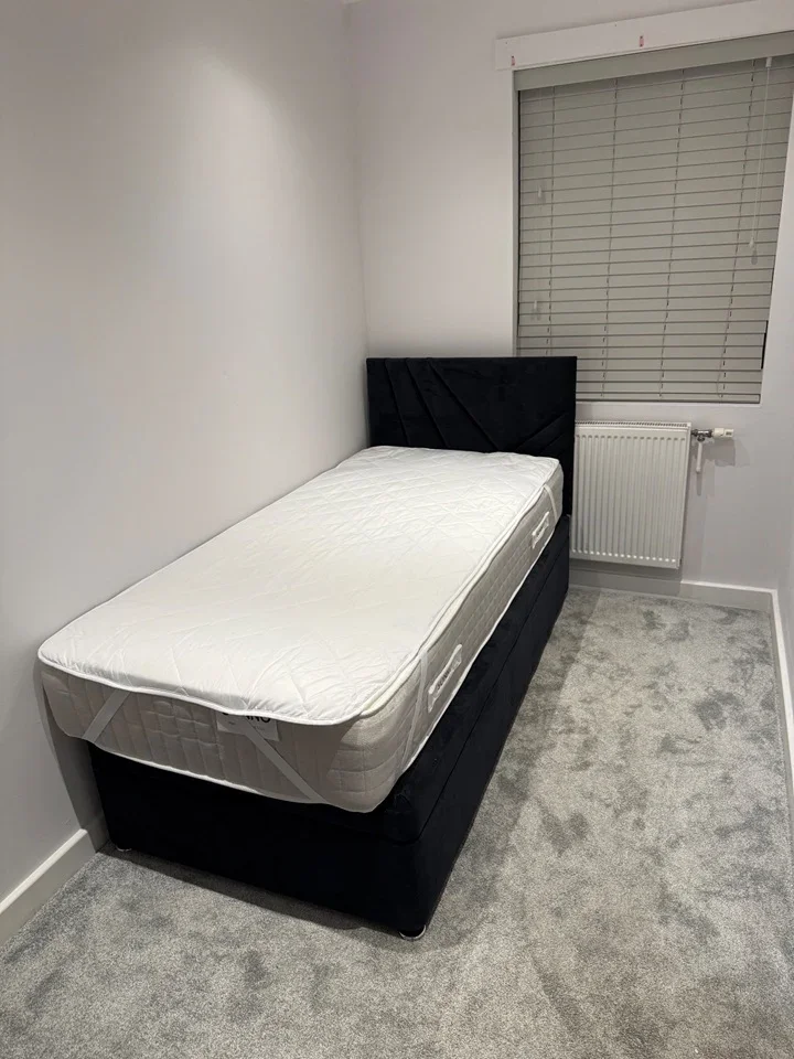 Room Ridge Street in Watford