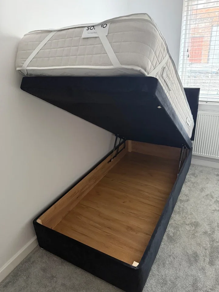 Room Ridge Street in Watford