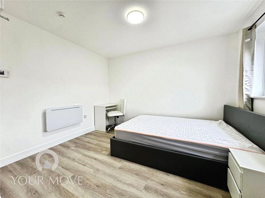 Flat Waid Close in Dartford