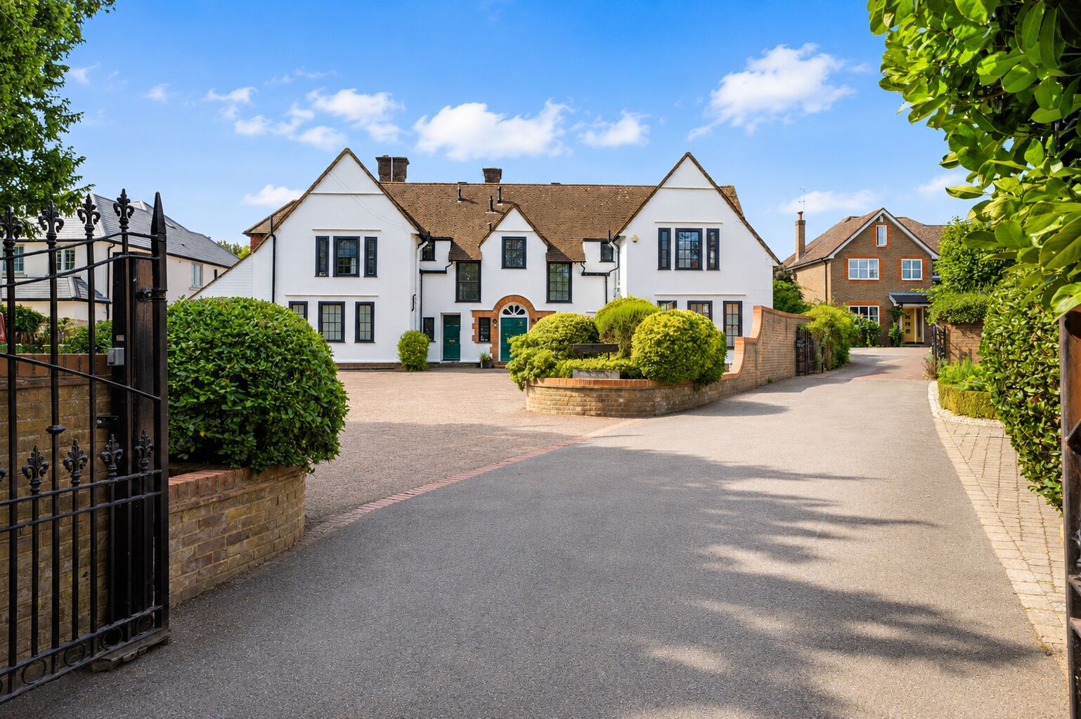Flat West Common in St Albans