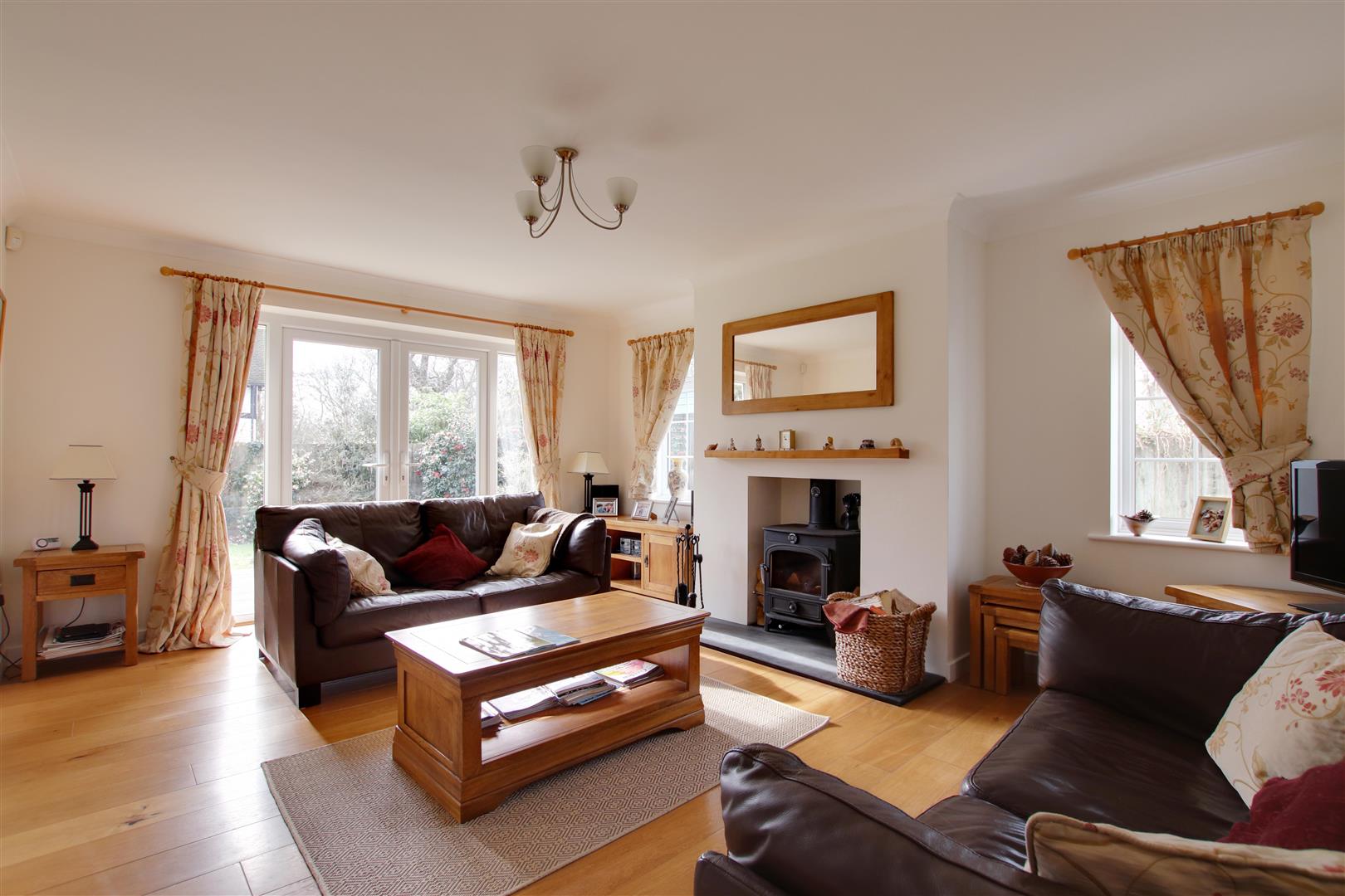 House Armstrong Close in New Forest