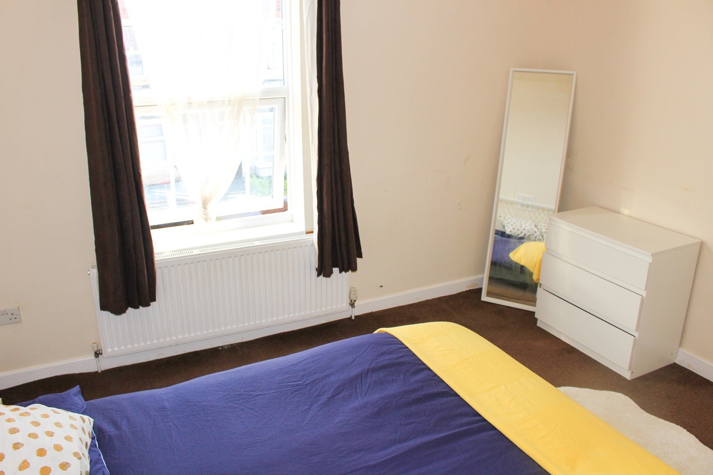 Room Green Lane in Birmingham