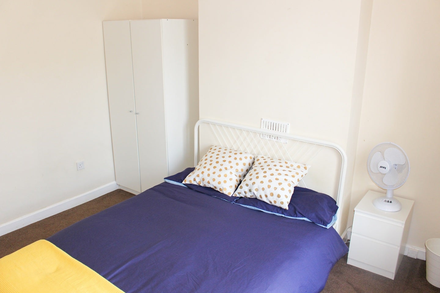 Room Green Lane in Birmingham
