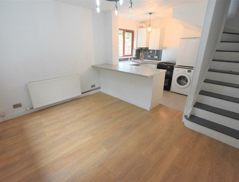 House Camomile Way in Greater London