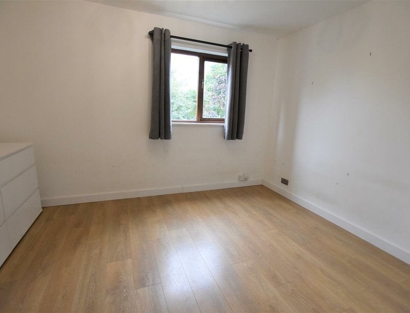 House Camomile Way in Greater London