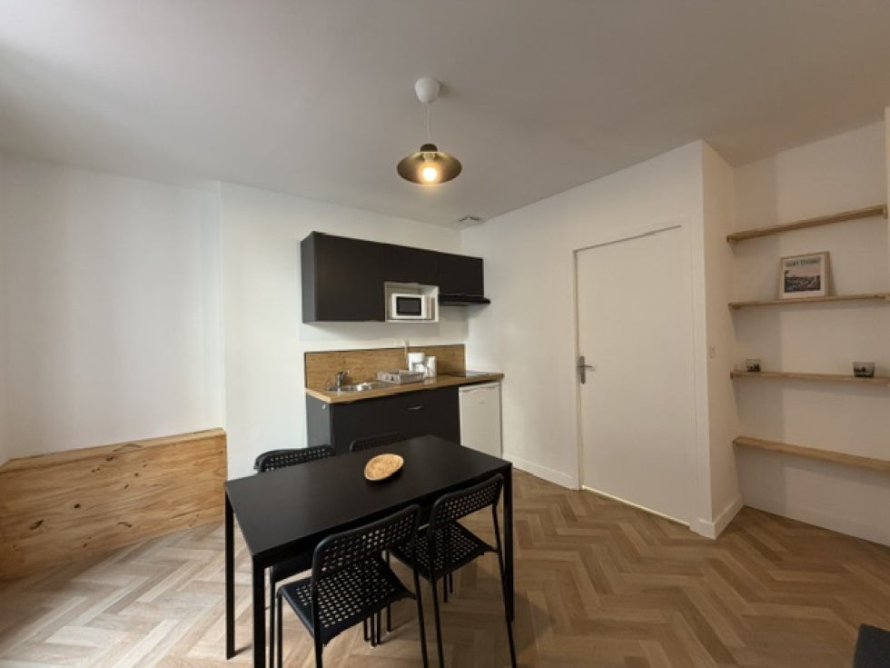 Flat Rue Arago in Saint-Étienne