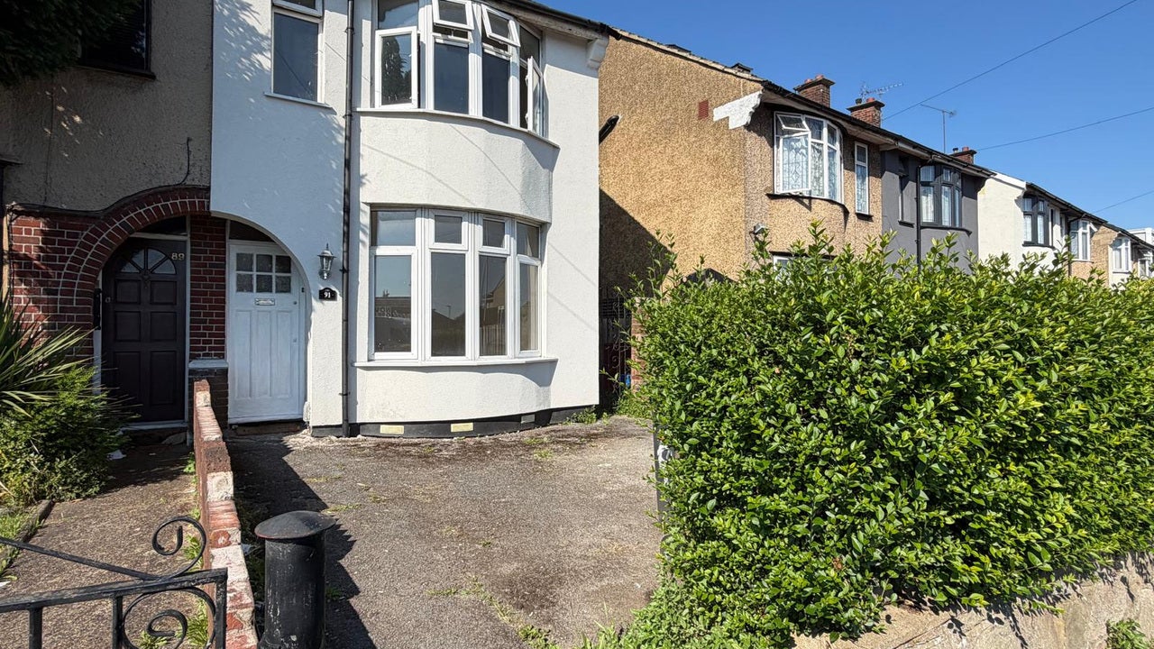 House St Margarets Avenue in Luton