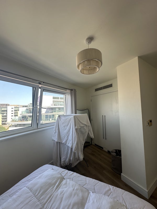 Room Basin Approach in Greater London