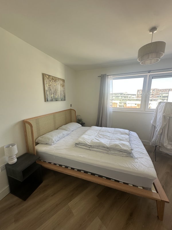 Room Basin Approach in Greater London