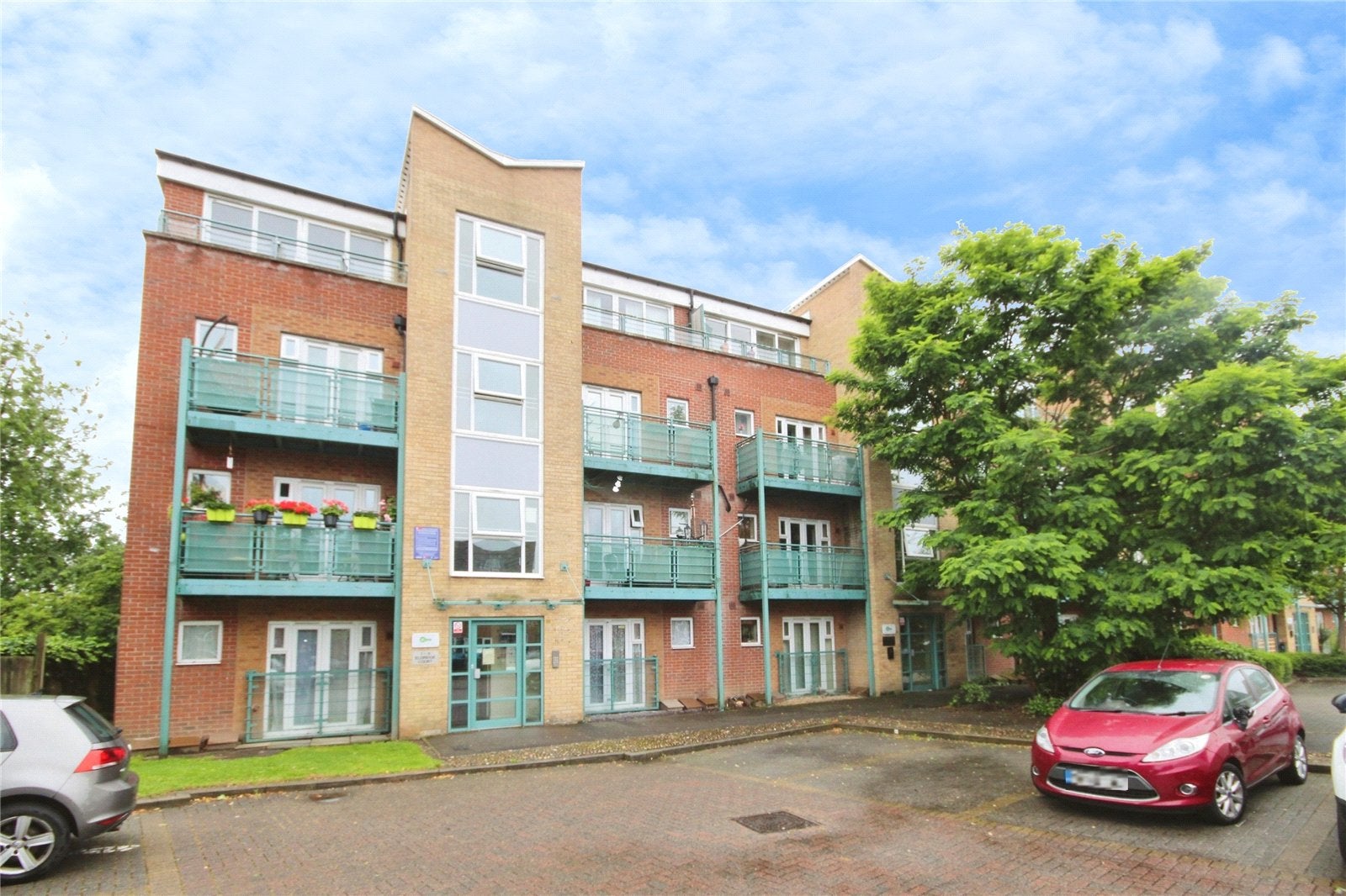 Flat St Marks Place in Greater London