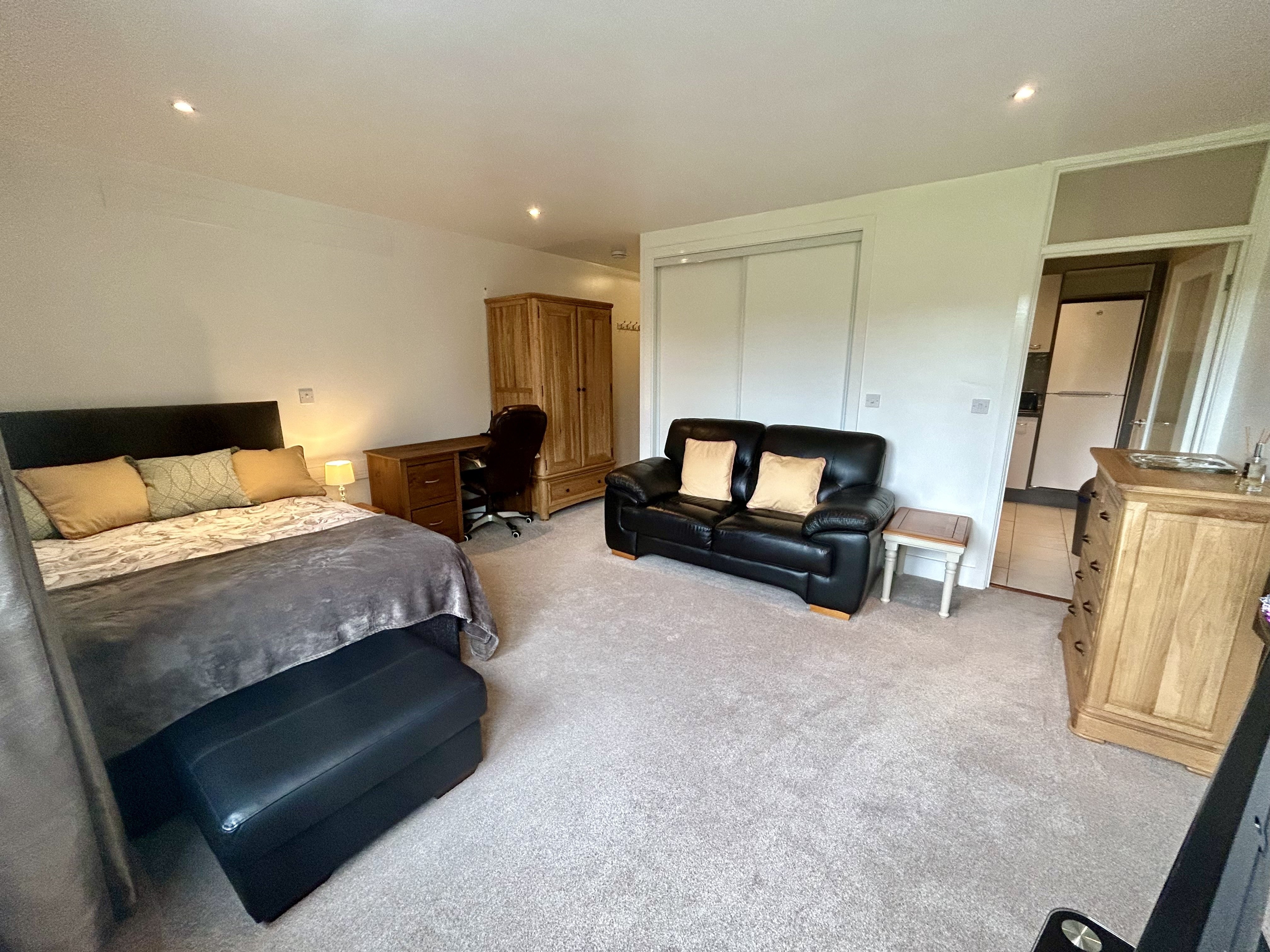 Flat Butetown Link in Cardiff
