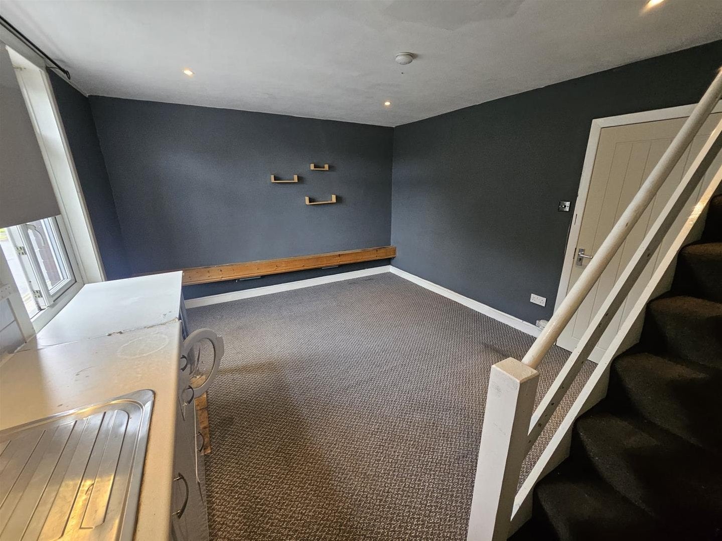 Flat Milnthorpe Road in Bolton