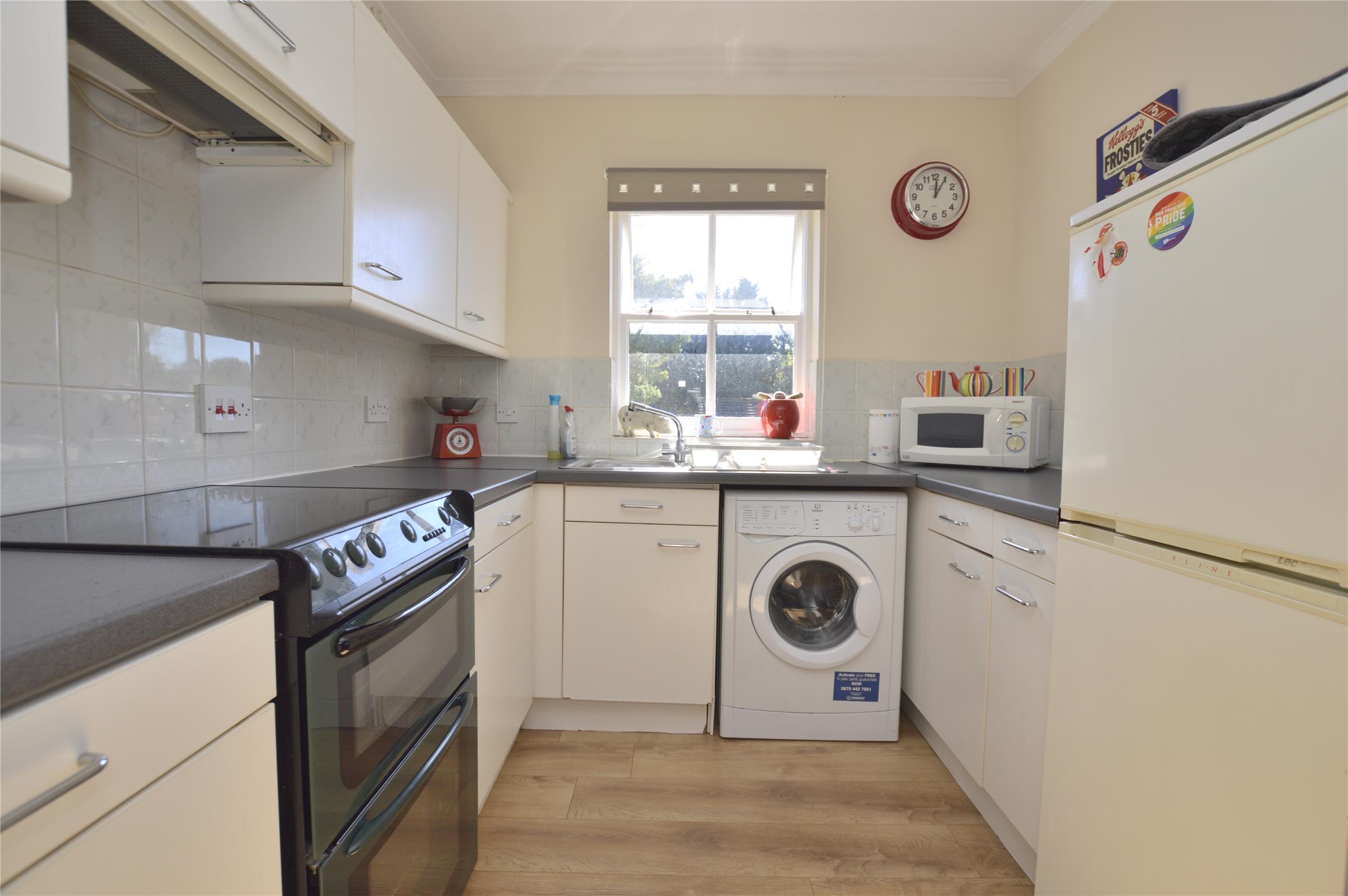Flat Pine Gardens in Reigate and Banstead