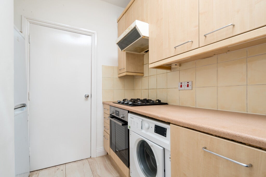 Flat Greville Place in City of Westminster