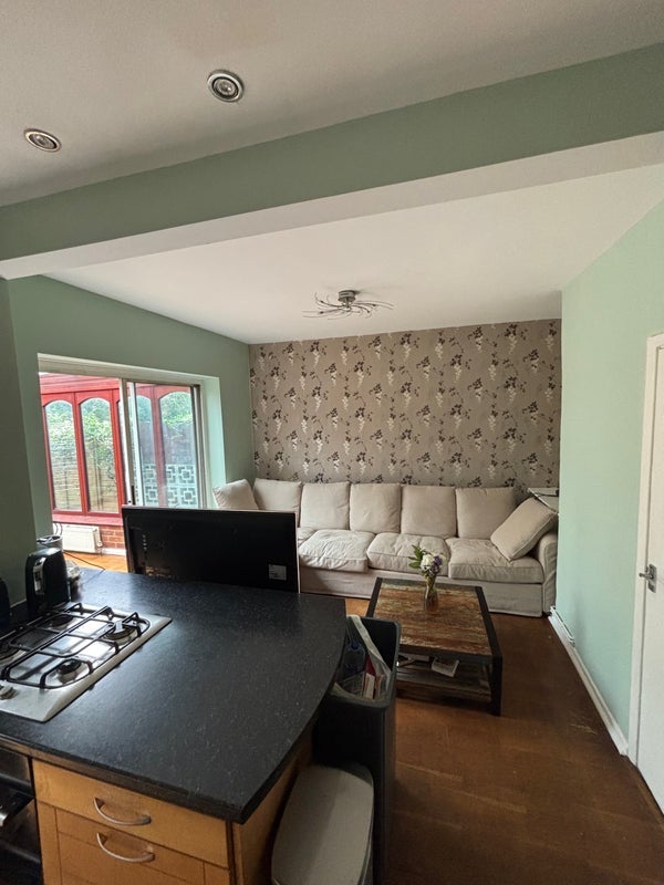 Room Allnutt Way in Greater London