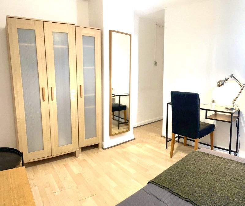Room Sherfield Gardens in Greater London