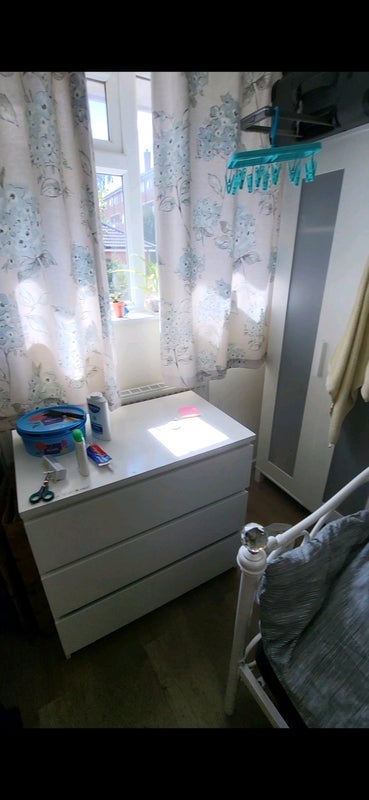 Room Fladbury Crescent in Birmingham