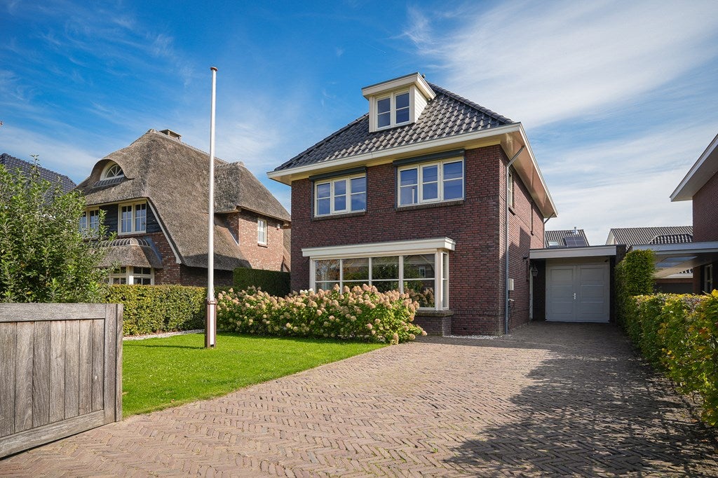 Huis Haarstraat 16 in Tuil