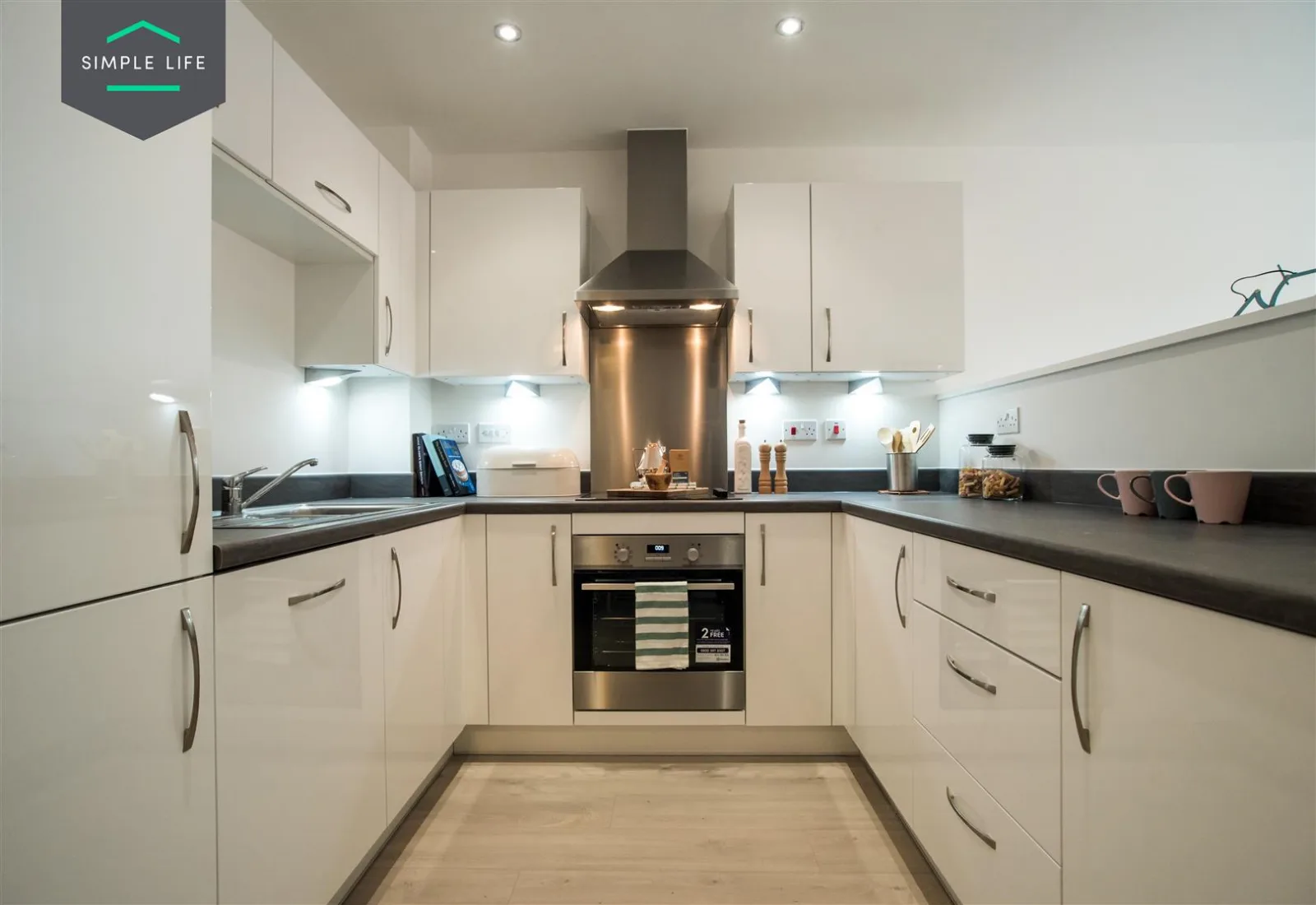 Flat Penketh Court in Runcorn
