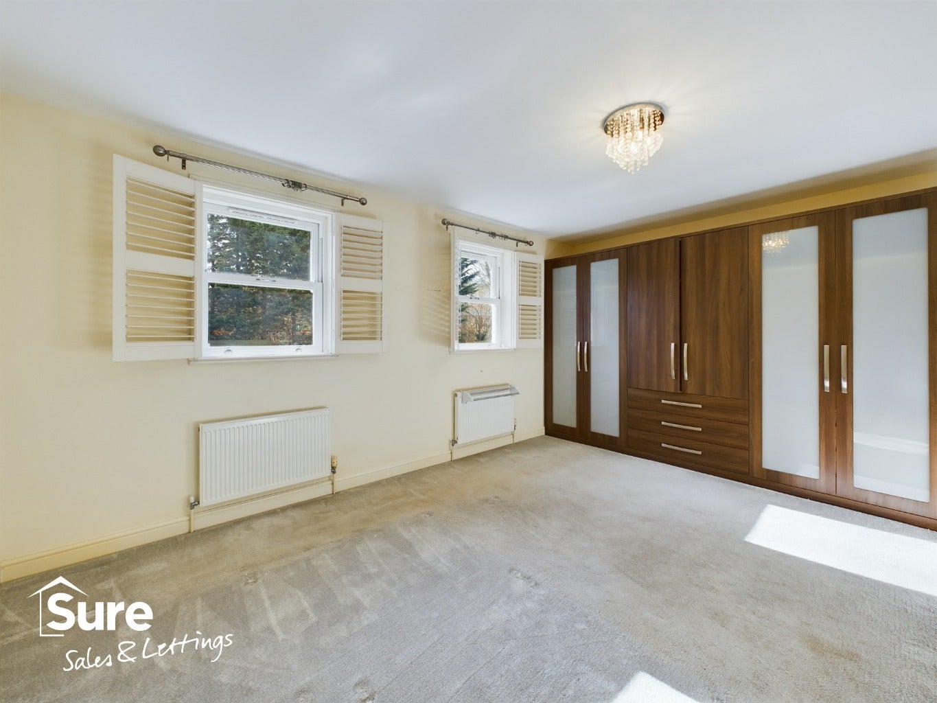 House Aston Close in Dacorum