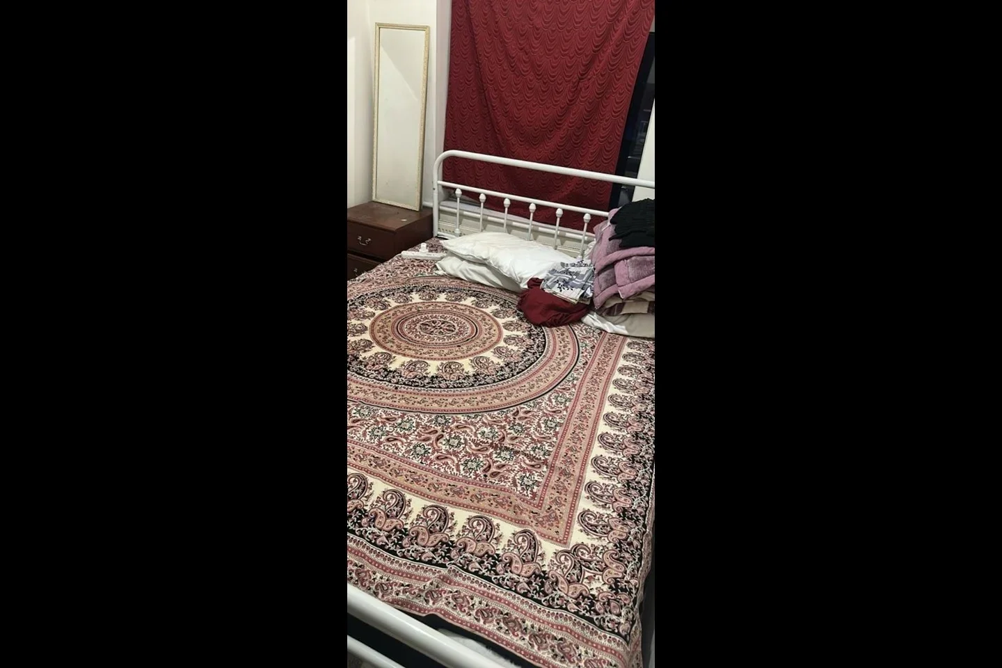 Room Whitton Dene in Greater London