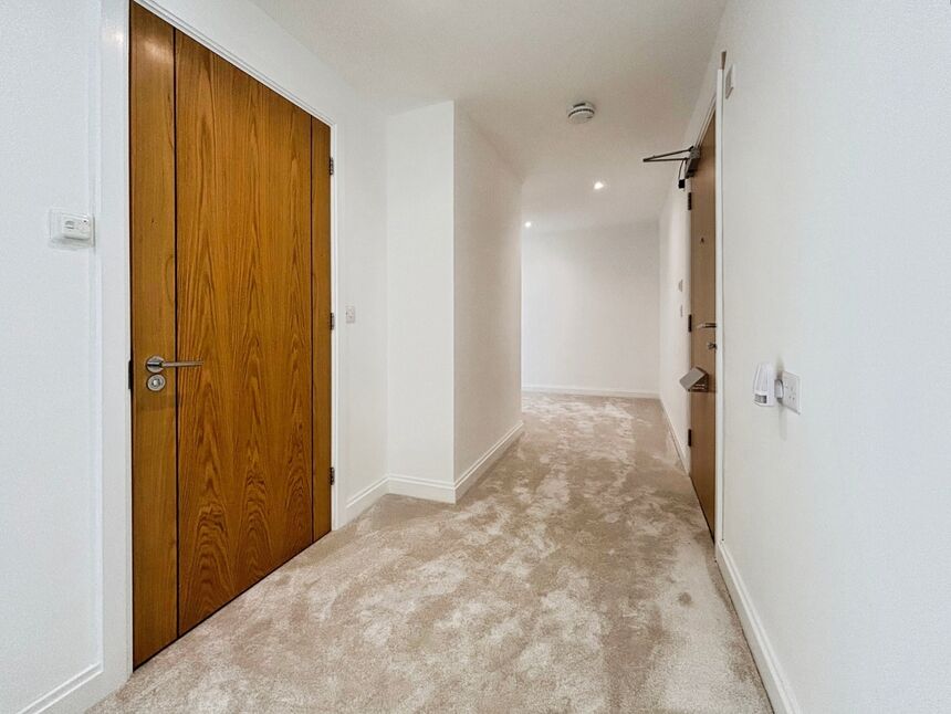 Flat St John's Road in Tunbridge Wells