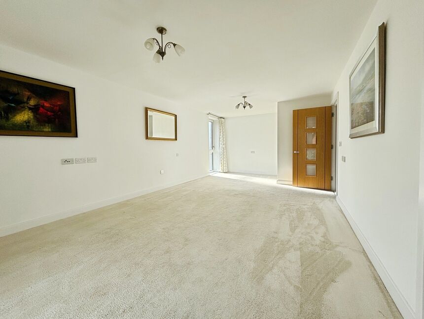Flat St John's Road in Tunbridge Wells