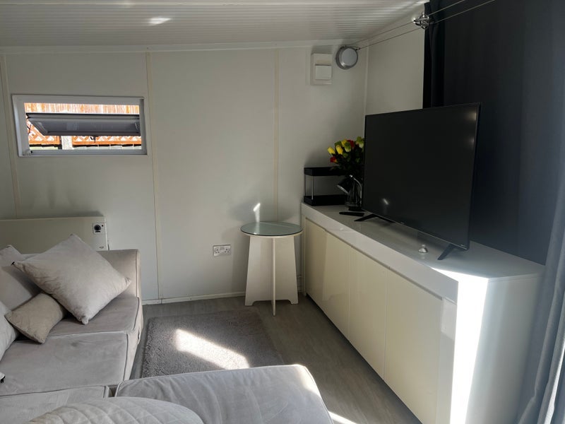 Room Herbert Road in Greater London