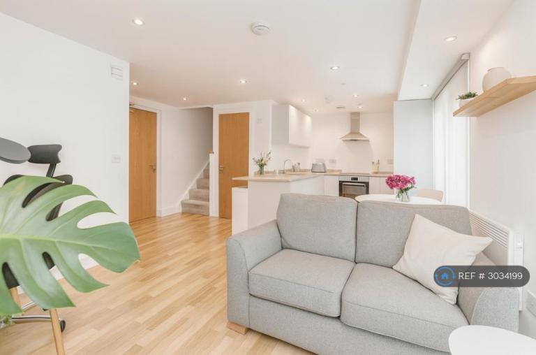 Flat Mabgate in Leeds