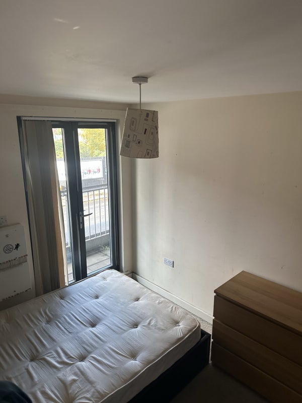 Room Caledonian Road in Greater London