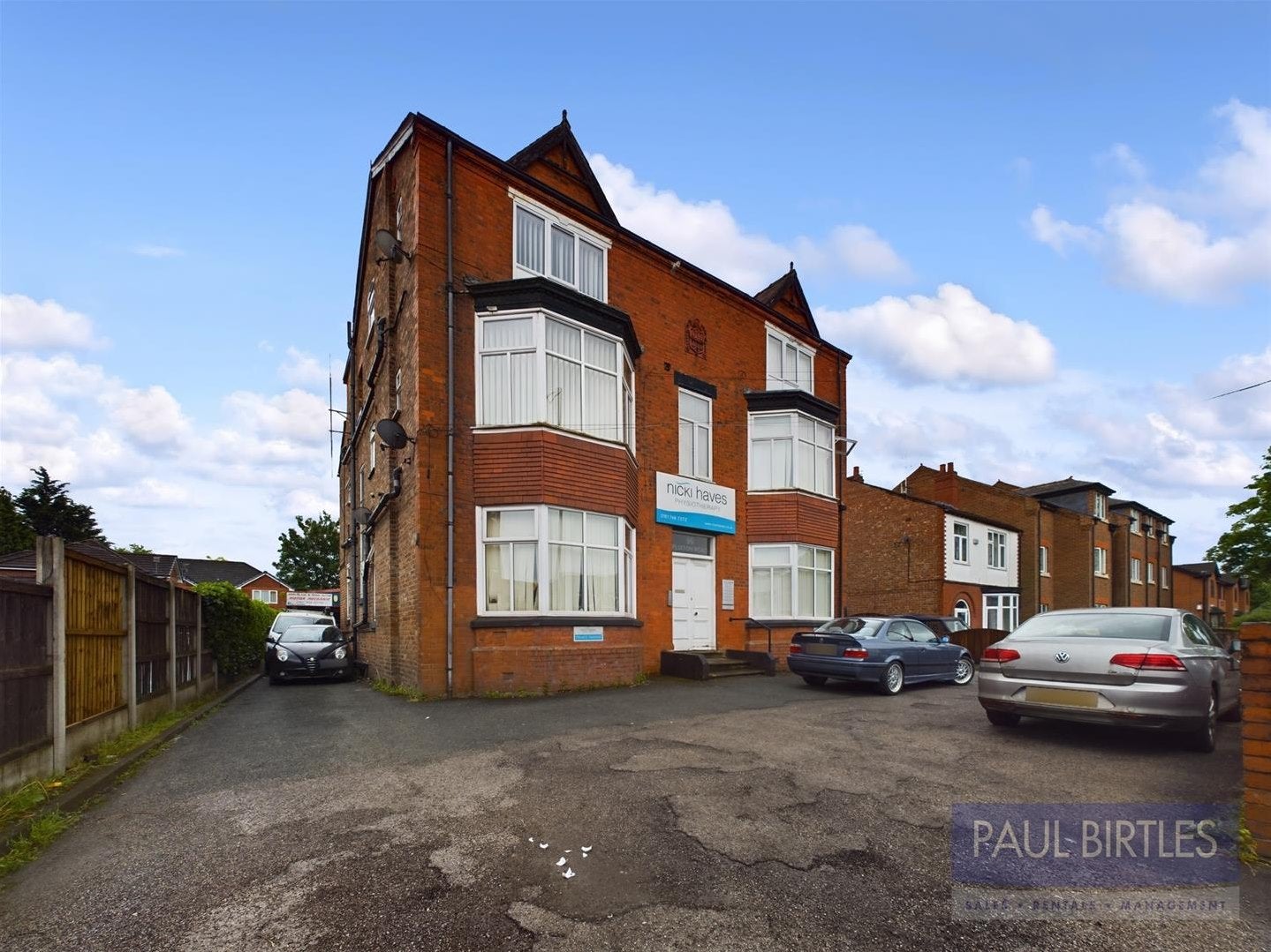 Flat Flixton Road in Trafford