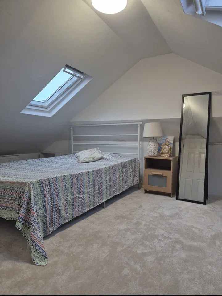 Room Chester Road in Greater London