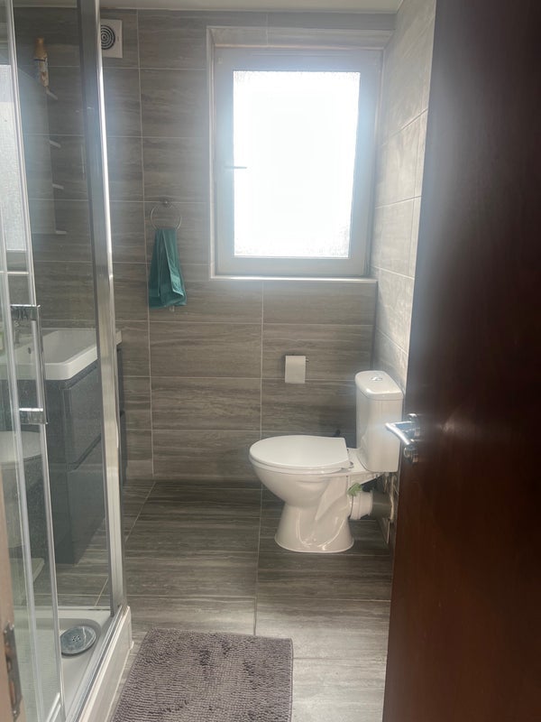 Room Camilla Road in Greater London