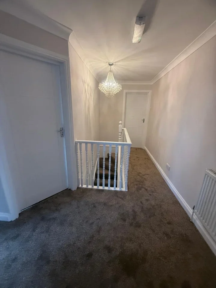 Room Long Lane in Grays