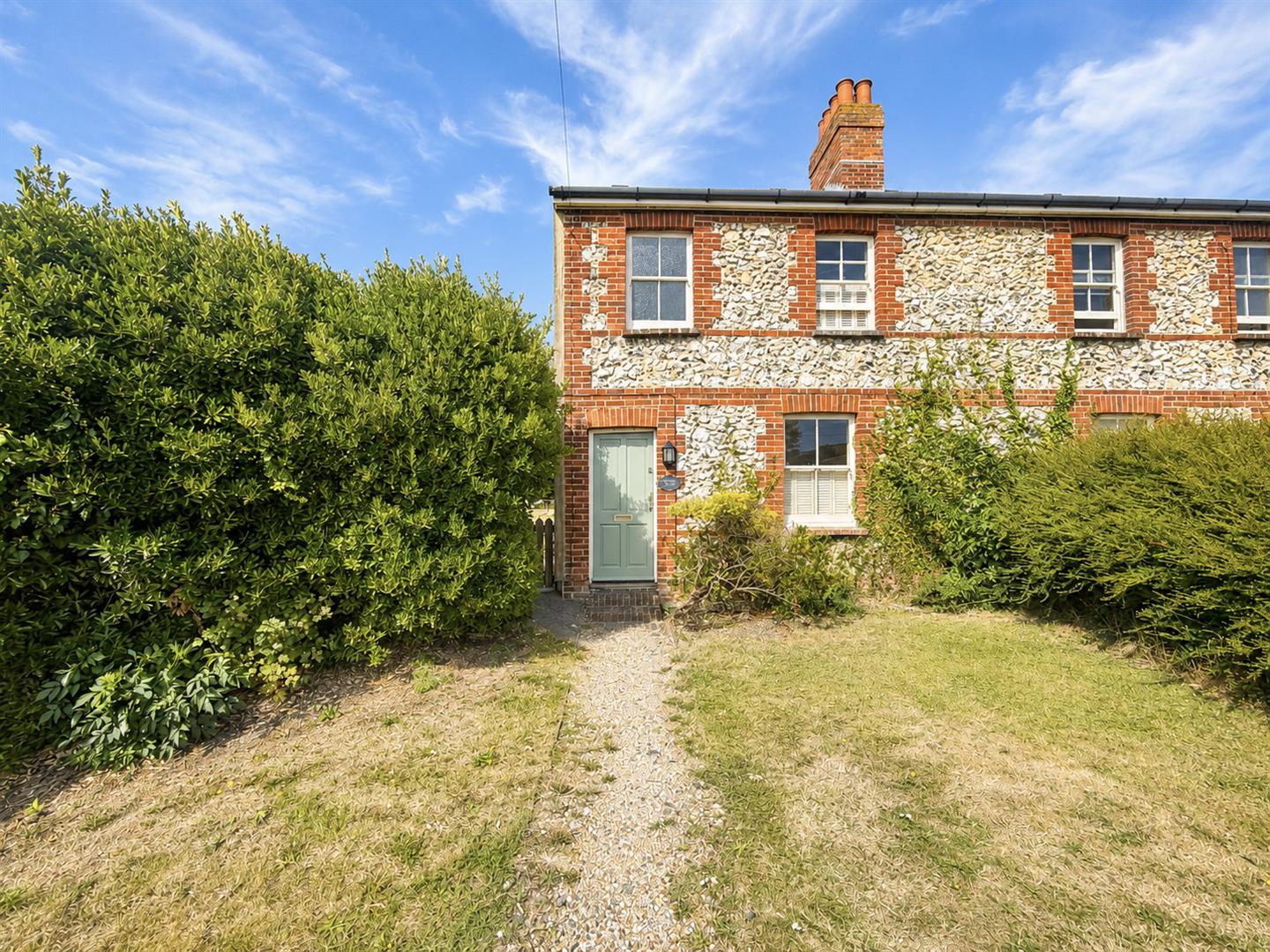 House Lower Street in Wealden