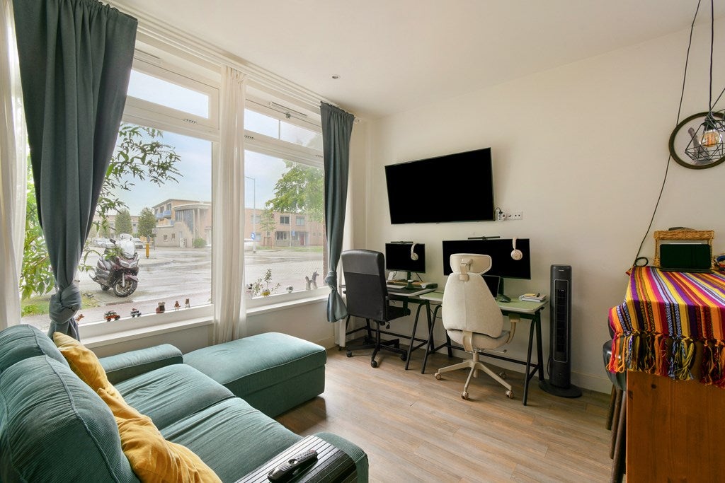 Studio te koop: Laan van Vlaanderen 141A-4, Amsterdam