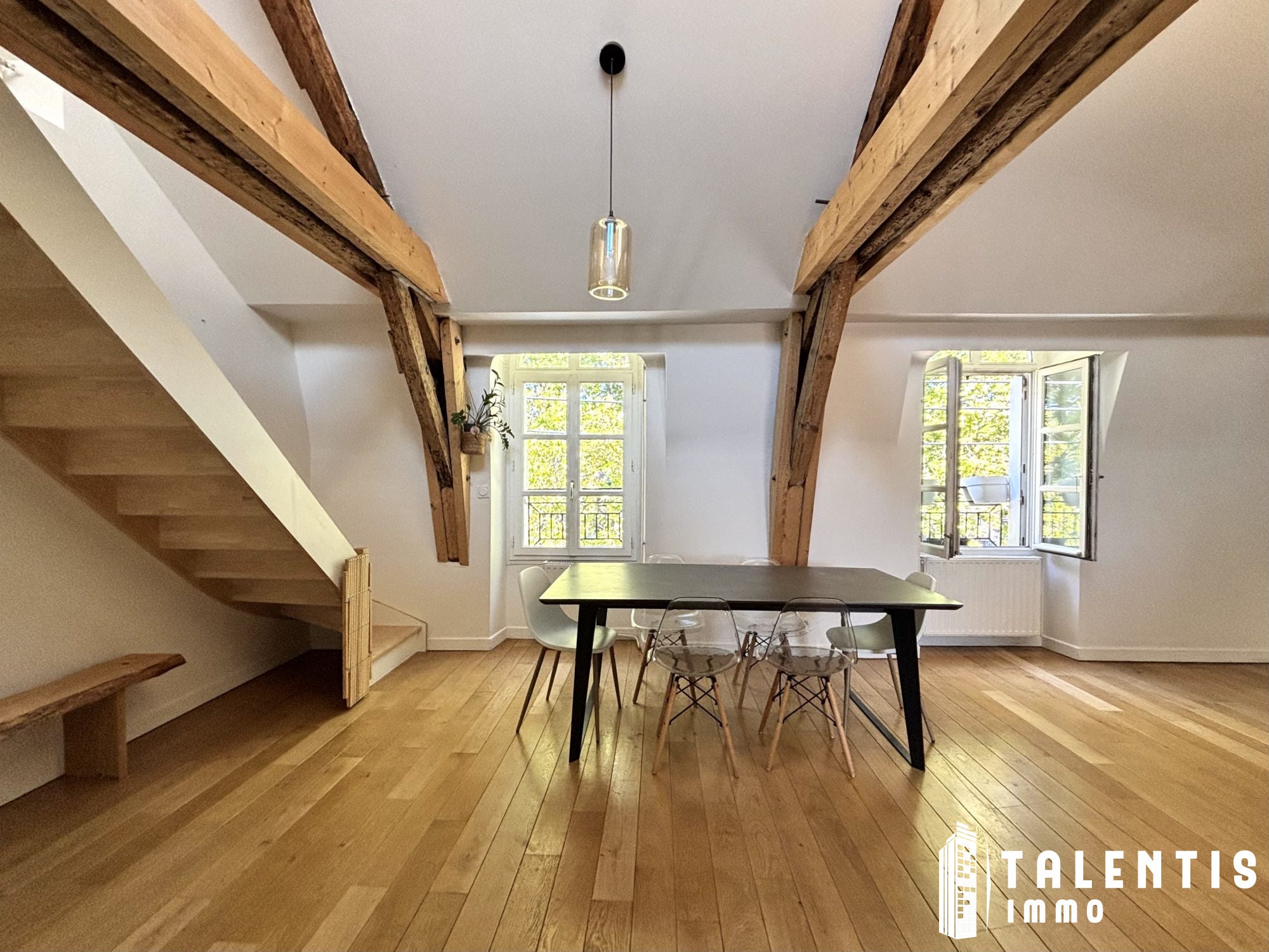 Flat Rue Jules Launey in Nantes