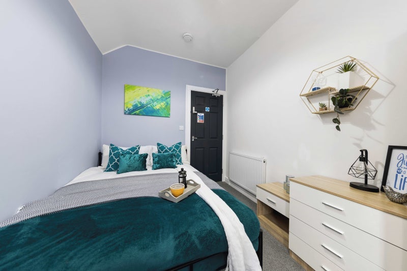 Room Norman Avenue in Nuneaton and Bedworth