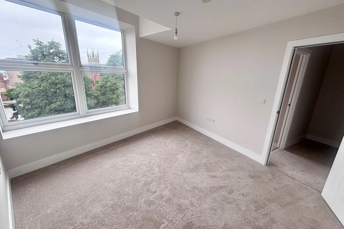 Flat Lowgate in Hull